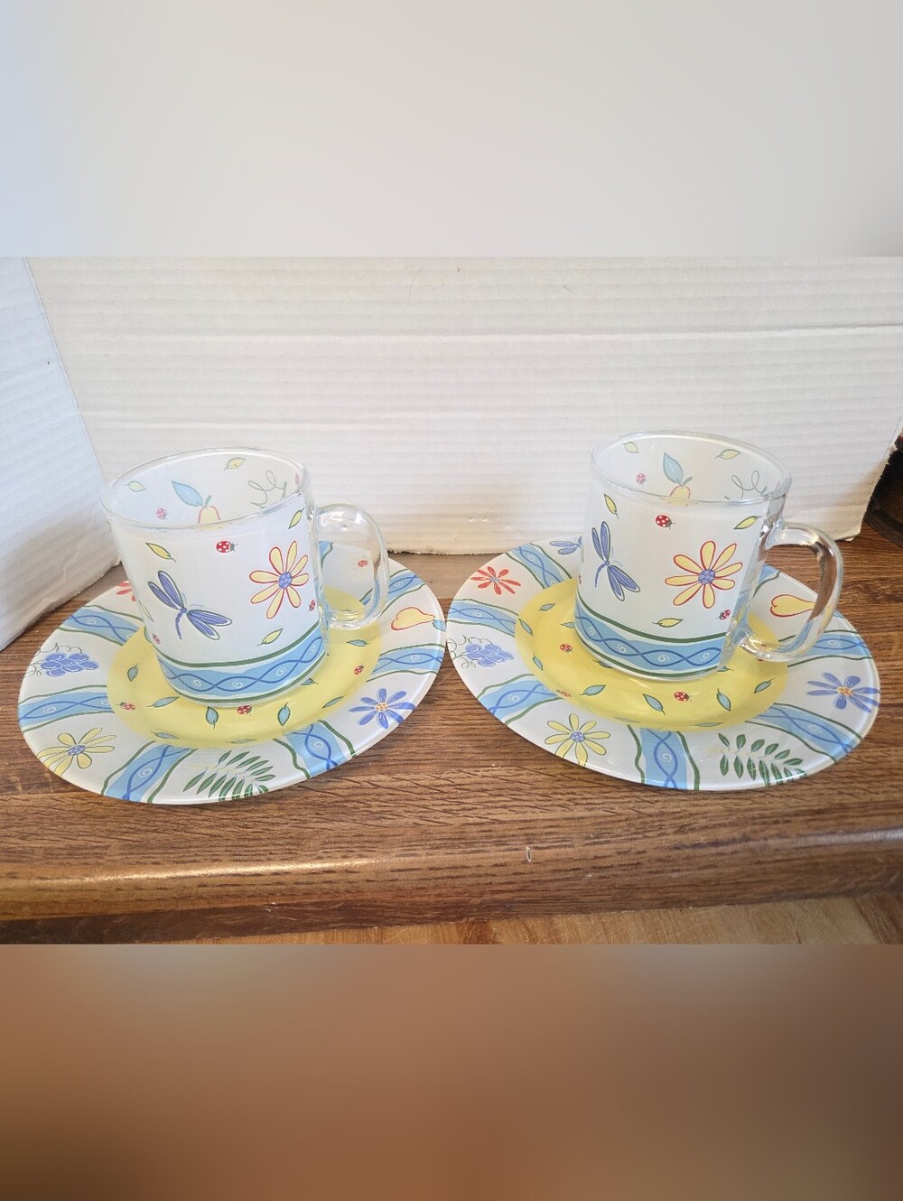 Vintage 90s Arcopal France Pair of Glass Daisy and Butterfly Mug & Plate Sets
